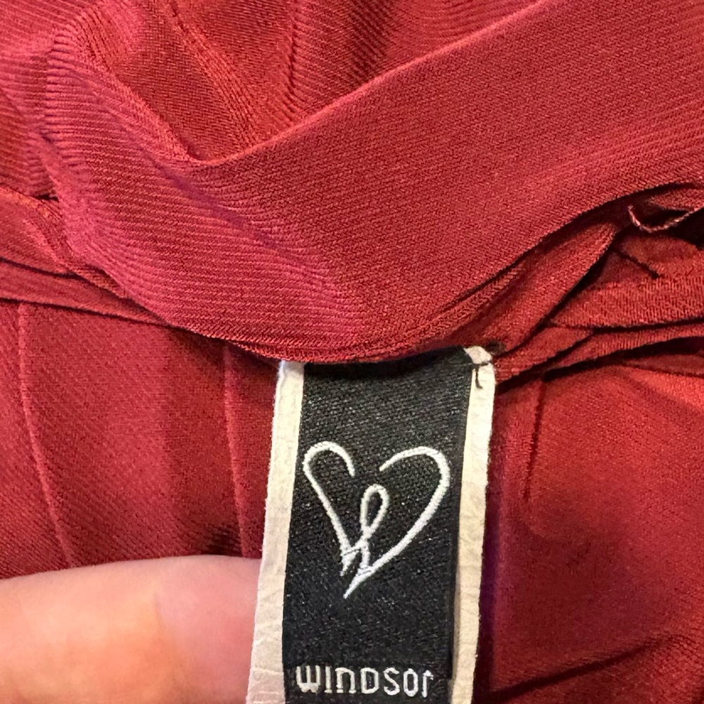 Windsor Ruched Midi Bodycon Dress - Picture 8 of 11